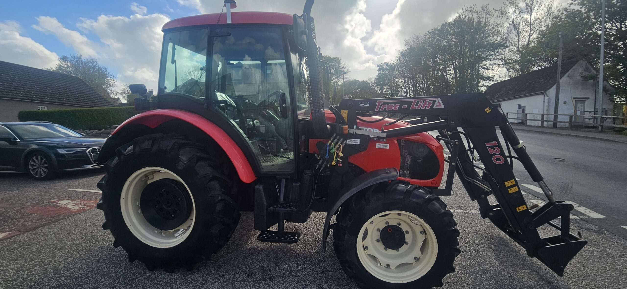Zetor Proxima 6441 c/w loader 55 reg - Image 6