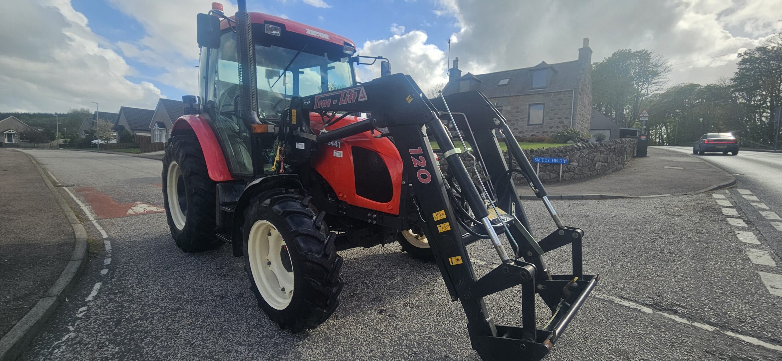 Zetor Proxima 6441 c/w loader 55 reg - Image 7